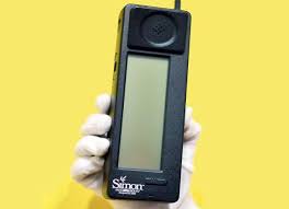 Simon is the first smartphone. Did You Know The First Modern Smartphone Was The Ibm Simon