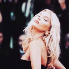 From 2011 until 2018, she modeled for victoria's secret, appearing in the brand's annual fashion show. Elsa Hosk Twitter Icons Explore Tumblr Posts And Blogs Tumgir