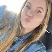 Gwendolyn Porche's Instagram, Twitter & Facebook