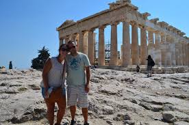 Los consumidores han experimentado un cambio en sus vidas y su nueva realidad es otra en aspectos que debemos entender. Athen Die Spektakulare Stadt Der Griechischen Gotter Turmundial