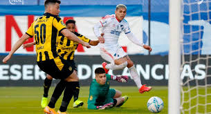La transmisión del partido peñarol vs. Con El Arbitraje Del Misionero Nestor Pitana El Clasico Uruguayo Nacional Penarol Vuelve Al Ruedo Internacional Tras 22 Anos Misionesonline