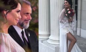 Por ser contacto estrecho, sus hijas violeta y emma y su marido, jorge rial, deberán permanecer en la misma situación para evitar la propagación del virus. Jorge Rial Presento El Video Oficial De Su Casamiento Con Romina Pereiro Infoveloz Com