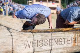 The festival on solothurn's local mountain attracts a large crowd every year and is one of the highlights of the schwingfest calendar. 190720 Weissenstein