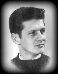 Geri Fuller's Instagram, Twitter & Facebook