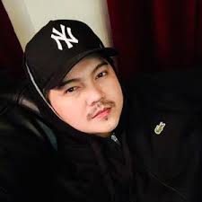 J E F F 2 3 🫥 (@jefjose_23)