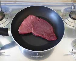 Maybe you would like to learn more about one of these? Tonno In Padella Come Fare Il Tonno Fresco In Padella O Piastra