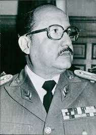 Ecuador Politicians: Brio.-Gen. GUILLERMO DURAN ARCENTALES