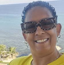 What temperature and time would you suggest for baking an Oreo pound cake  in a gas stove?