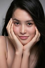 Đọ nhan sắc dàn hậu Việt qua ảnh thẻ: Tiểu Vy, Đặng Thu Thảo vẫn cực xinh  đẹp khiến fans ''lụi tim''