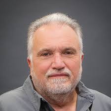 Ben Liggett's Instagram, Twitter & Facebook