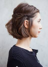 パーマなしでもok ボブの簡単ゆるふわウェーブcollection ボブ アレンジ 結婚式 ヘアスタイル お呼ばれ ボブヘア