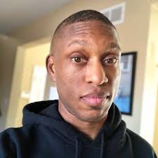 Are there BMW car meets in the STL area?