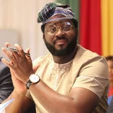4 february, 1974) is a nigerian actor, director, and politician who has starred in over two hundred films and a number of television shows and soap operas. Biography And Net Worth Of Desmond Elliot Ken Information Blog