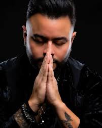 Gracias a Dios, por un año 2024 lleno de nuevos retos y satisfacciones.  Desde ya Con los brazos abiertos para recibirte con todas las bendiciones  venideras 2025.