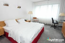 My shower water switched between hot and cold and one morning was only cold. Holiday Inn Berlin City West Review What To Really Expect If You Stay