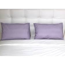 I runner da tavola moderni in fibre sintetiche reinterpretano il classico attraverso. Runner Letto Singolo Bio Color