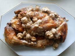 Pintade A L Etouffee Recette Pintade Recette Recette Recettes De Cuisine