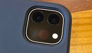 Comparing the apple ipad pro 2021 vs ipad pro 2020 is a complicated task, as not all of the new ipad pros are the same. Ipad Pro 2020 Review Small Steps Six Colors