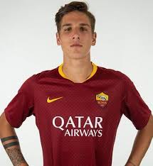 A story that seemed destined to last so long that zaniolo recently got a tattoo equal to chiara, a pink heart on his chest. Nicolo Zaniolo Calcio Calciatori