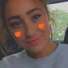 Ciahnna Grace Winston (ccwonderslovesherboyfriend)