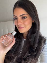 The 15 Best Longest Lasting Perfumes, Tested by 'Marie Claire' Editors