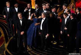 Nicole kidman, charlize theron i margot robbie w filmie gorący tematmonolith. Oscary 2019 Filmem Roku Je Prekvapive Green Book Nejvic Sosek Posbiral Snimek Bohemian Rhapsody Informuji Cz