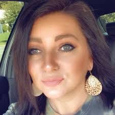 Dina Cornwell's Instagram, Twitter & Facebook