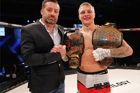 Charriere fight video, highlights, news, twitter updates, and fight results. Ufc News Two Weight Cage Warriors Champion Mason Jones Signs With Ufc