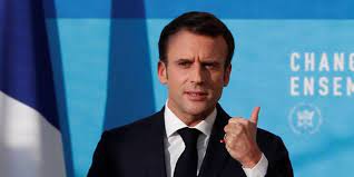 Sorti de l'école nationale d'administration (ena) en 2004, il devient inspecteur des finances.en 2007, il est nommé rapporteur adjoint de la commission. Revivez Le Discours D Emmanuel Macron En Reponse Aux Gilets Jaunes Le Huffpost