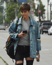 Ruby Rose Trendy Short Hair Styles Rose Hair Undercut Hairstyles Women