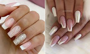 23 White Tip Nails That Will Never Go Out Of Style Stayglam There was kind of a phase when french manicure was the style everyone was going for and even though it might not be as popular as it used to be, it is still a classic nail design.