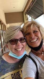 Got out this evening for a short walk with a friend 🥰 we ran into each  other and spontaneously decided to go together. I love when things work out  that way. #wewalkuptown #