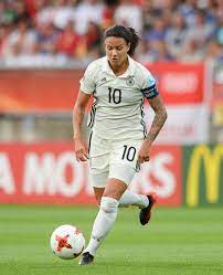 #wwc11 in bochum spelen canada en frankrijk tegen elkaar om 18u, en in frankfurt speelt duitsland tegen nigerai om 20.45uur. Ook Duitsland Maakte Wk Selectie Voor Frankrijk 2019 Bekend Vrouwenvoetbal Be