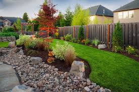 You can find rocks for free! 22 Beautiful River Rock Landscaping Ideas Home And Gardens