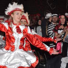 Das liegt am datum des osterfestes, nach dem sich der karneval richtet. Narrisches Treiben Mit Vielen Fragezeichen Landkreis