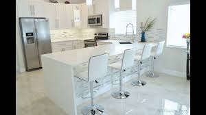 sparkling white quartz kitchen