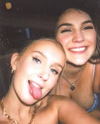 Jasmine Abbott‎‏ (@‏‎jasssabbott‎‏) • صور ومقاطع فيديو على Instagram