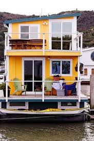 Boat dealer for striper boats and alumacraft boats. 51 Houseboat Decor Ideas House Boat Houseboat Living Floating House