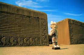 Chan Chan Ciudadela De Barro Mas Grande Del Mundo Trujillo Aqui No Llegare Pero Que Sitio Mas Impresionante Natural Landmarks Peru Landmarks