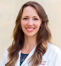 Mejores Pediatras Cerca de Mí en Coral Springs [En Español]