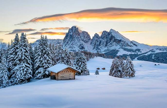 A picturesque vacation destination in the Italian Dolomites, AI generated