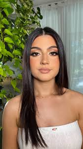 KAREEN Makeup Artist