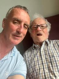 Been to see this St Nick's legend “ Terry Cunningham”again today and he  really misses football. ❤️