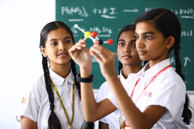 CBSE and IGCSE at Akshara International School, Karimnagar — A Dual-Curriculum Advantage for Every Child Yellow Slate - Blog