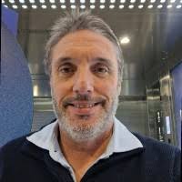 50+ perfiles de «Cristian Basualdo»