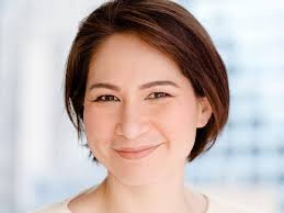 Barbara Peng's Instagram, Twitter & Facebook