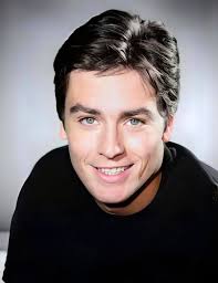 Alain Delon !!!Απερίγραπτη ομορφιά μοναδικου λαμπερού Αστέρα !!Καλή σας  ημέρα !!