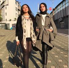 She stares at cool people and wonder if they stare at other cool people as well. Instagram Hanis Zalikha