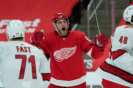 Find a new detroit red wings mens jacket at fanatics. Detroit Red Wings Get First Win Of Season 4 2 Over Carolina