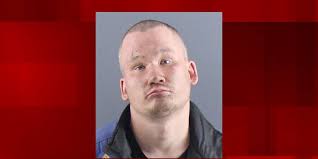 Peoria man arrested after attempted residential burglary